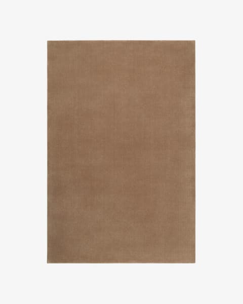 Grand – Chestnut, Brown colour